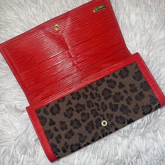 Fendi Wallet - Picture 3 of 7